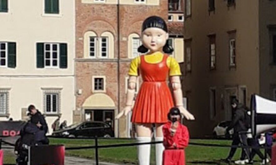 BAMBOLA DI Squid Game